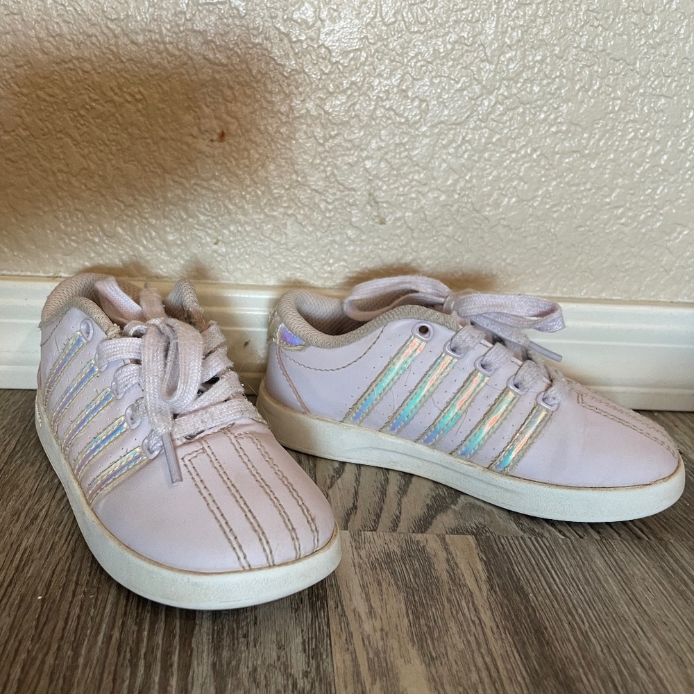 Kswiss girls